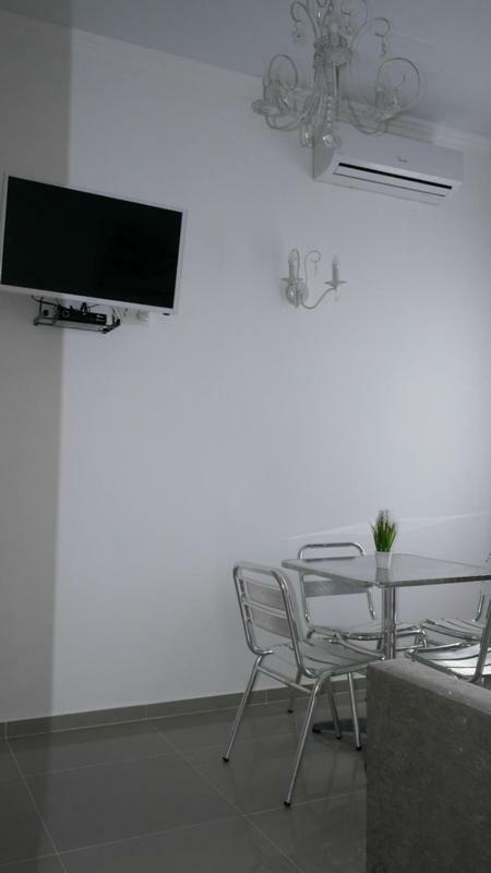 Мини-Отель Фаворит Апартаменты Zatoka Exteriör bild